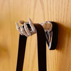 Halloween Skeleton Hand Ring Holder Wall Mounted Key Holder Organizer Multifunctional Wall Hooks for Hanging Keys Jewelry Bra