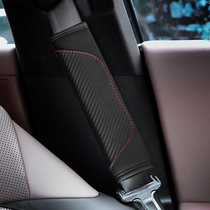 2 Pack Seat Belt Shoulder Pads for Seat Cupra Ateca KH7 2016-2020 2021 2022 2023 5 Seat, Carbon Fiber Texture Strap Cover Breathable Interior Protection Cushion Accessories Kit,Black