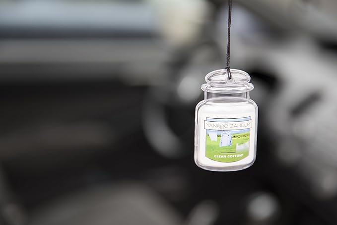 Yankee Candle Car Air Fresheners, Hanging Car Jar Ultimate, Neutralizes Odors Up To 30 Days, Clean Cotton, 0.96 OZ (Pack of 1