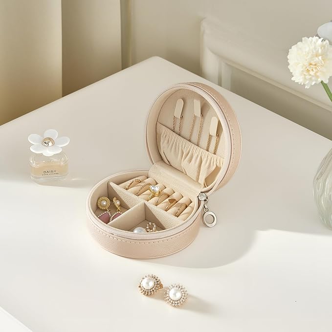 ProCase Travel Size Jewelry Box, Mini Portable Seashell-Shaped Jewelry Case, 2 Layer Organizer in PU Leather for Women -Champ