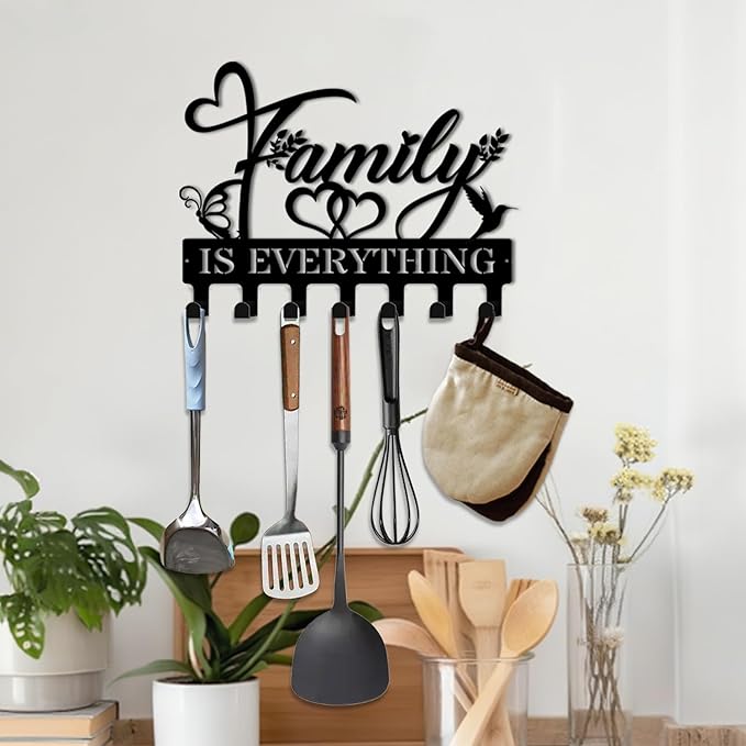 Key Holder Wall Mount, Family is Everythings Sign, Key Holder Wall for Wall Decorative with 6 Hooks, Organizer Rack Hanger fo