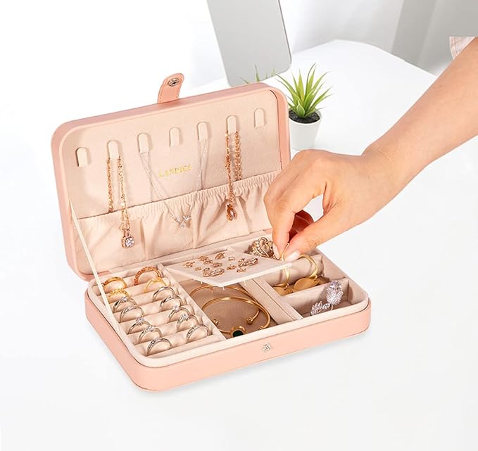 LANDICI Small Jewelry Box for Women Girls, PU Leather Travel Jewelry Case, Portable Jewelry Organizer Storage Holder Display 