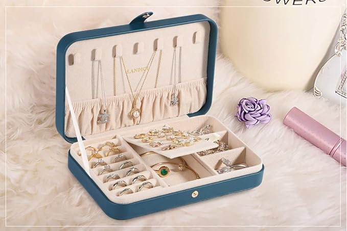 LANDICI Small Jewelry Box for Women Girls, PU Leather Travel Jewelry Organizer Case, Jewellery Storage Holder Display for Rin