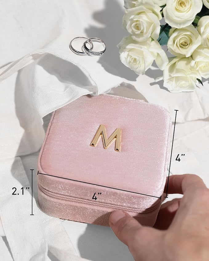 Vlando Travel Jewelry Box for Girls Women, Initial Jewelry Organizer Box Travel Must Haves Jewelry Case for Girls, Necklace E