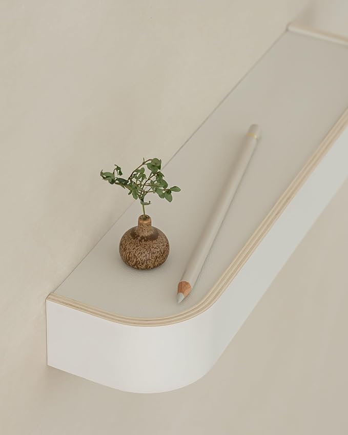 Kazai. Key Holder 'Toke' | Minimalist Key Hook Design from Berlin | Modern Key Holder Wall Mount with Wooden Shelf | Key Rack