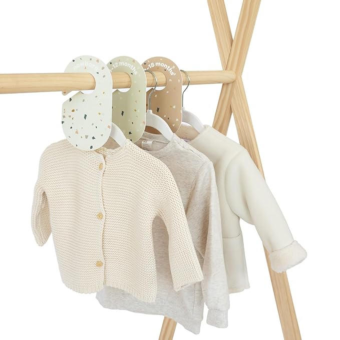 3 Sprouts Baby Closet Organizer Set - 15 Nursery Hangers with 8 Size Dividers, Closet Dividers for Baby Clothes and Clothes O