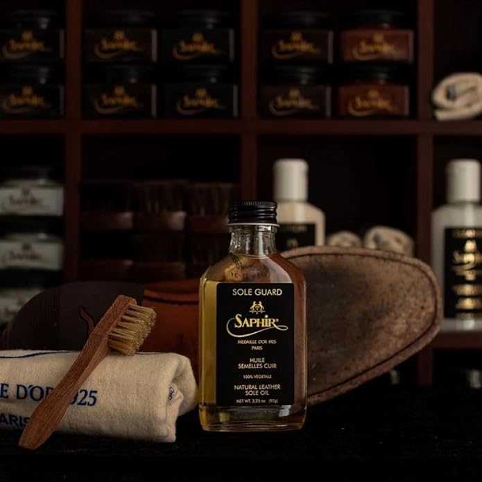 Saphir Medaille d'Or Sole Guard – Conditioner & Protector Oil for Leather Shoes