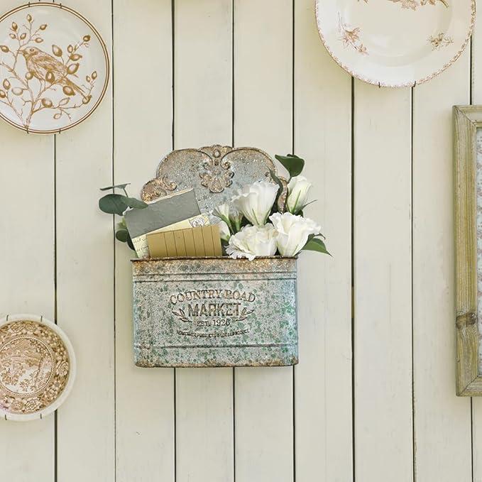 Hanging Wall Storage Baskets, Metal Hanging Baskets for Mail, Files, Books, Flowers & Accessories, Rustic Wall-Mounted Organi