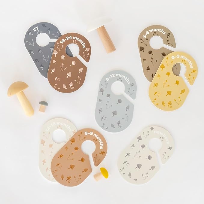 3 Sprouts Baby Closet Dividers 8-Piece Set Newborn to 2T - Double-Sided Organizer for Nursery Clothing Storage - Mushroom