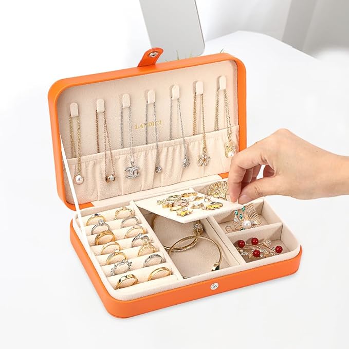 LANDICI Small Jewelry Box for Women Girls, PU Leather Travel Jewelry Case, Portable Jewelry Organizer Storage Holder Display 