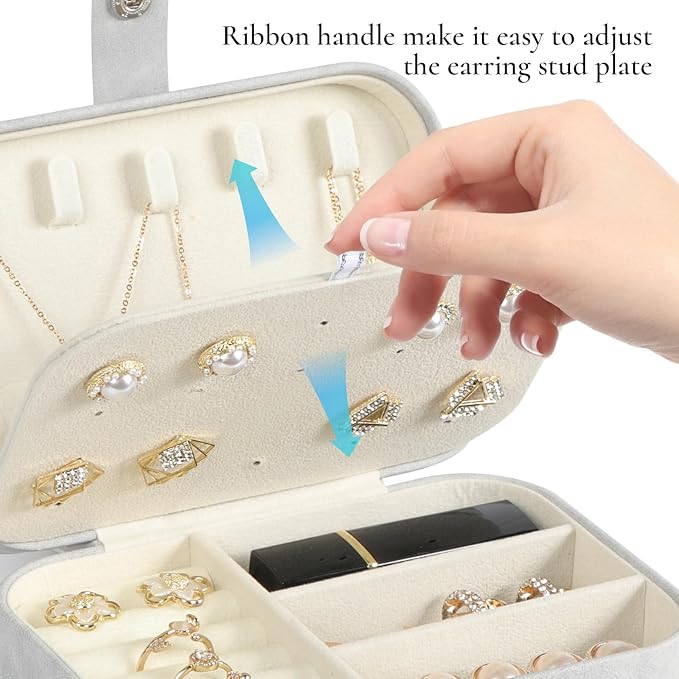 Hatori Travel Jewelry Box, PU Leather Small Jewelry Organizer for Women Girls, Portable Mini Travel Case Display Storage Hold