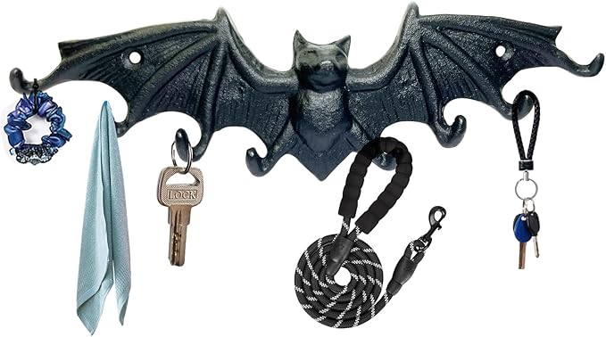 Bat Key Hooks Gothic Bat Key Rack Wall Mount Casting Iron Rustic Decorative Hooks for Keys Bag Purse Towel Umbrella Dog Leash