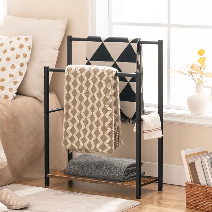 HOOBRO Free Standing Towel Rack for Bathroom, 22" L x 9.4" W x 31.5" H, 2 Tier Blanket Rack, Blanket Holder, Drying and Displ