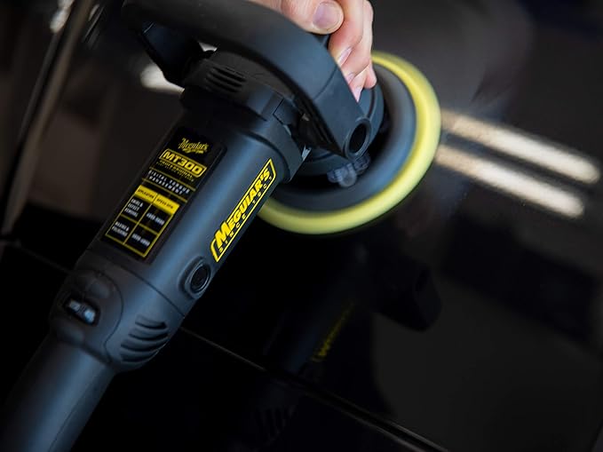 Meguiar's M09 Mirror Glaze Swirl Remover 2.0, Scratch Swirl Remover Restores Shine and Gloss, Provides Professional Results by Hand or Machine, Designed to Be Easy to Use,16 Oz