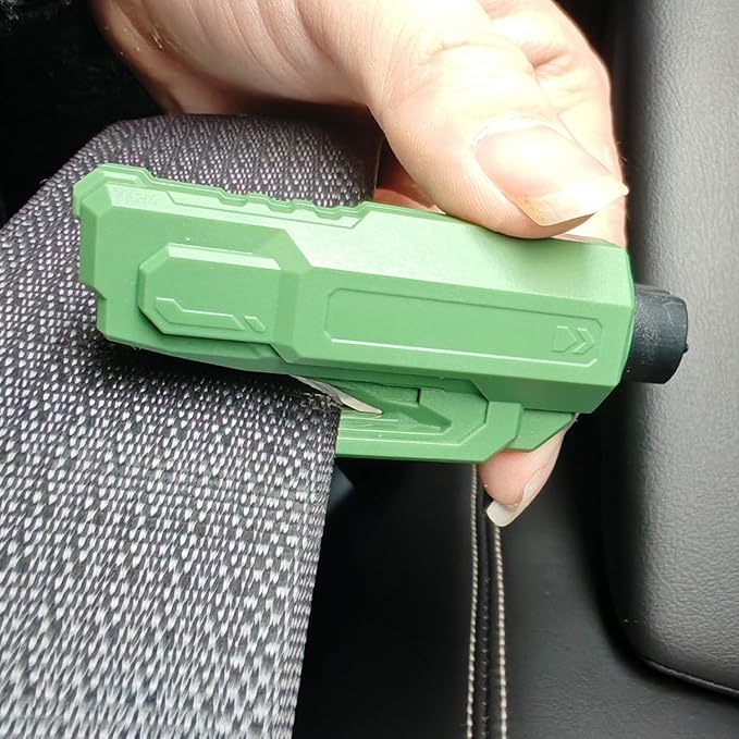 4PCS Car Window Breaker Seatbelt Cutter, Portable 2 in 1 Seatbelt Cutter and Window Glass Breaker Keychain Emergency Escape T