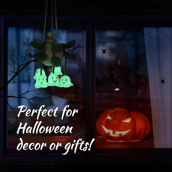 Crochet Glowing Ghost Car Air Freshener, Halloween Car Decor, 15ml Refillable Oil Diffuser Bottle with Hanging Crochet Decor 