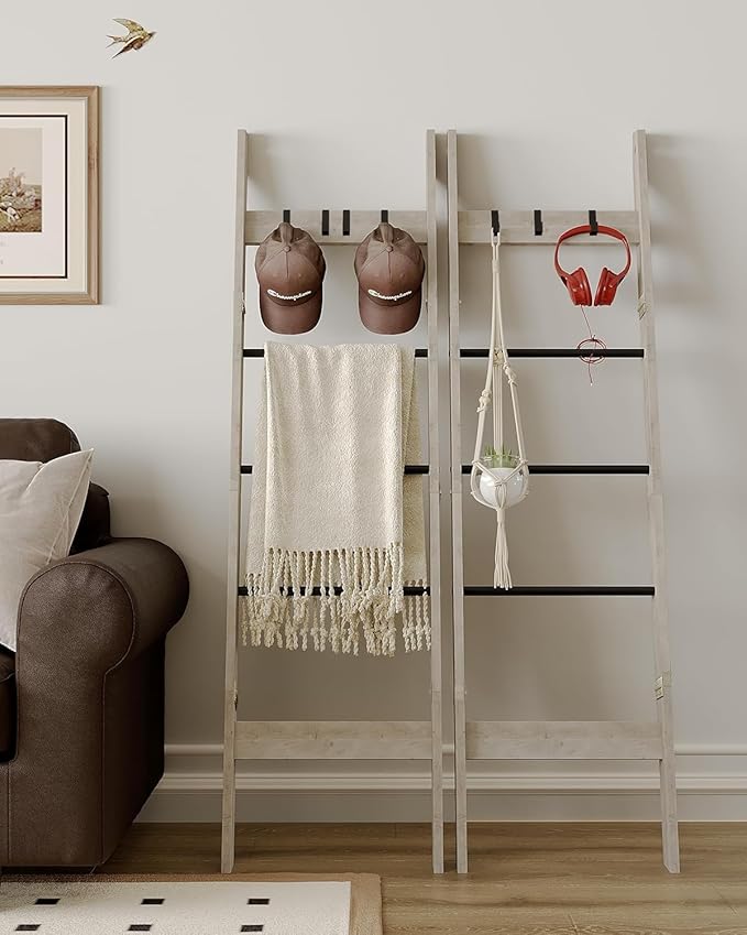 Hzuaneri Blanket Ladder for Living Room, Decorative Quilt Rack with 4 Removable Hooks, 5-Tier Farmhouse Ladder Holder Shelf O