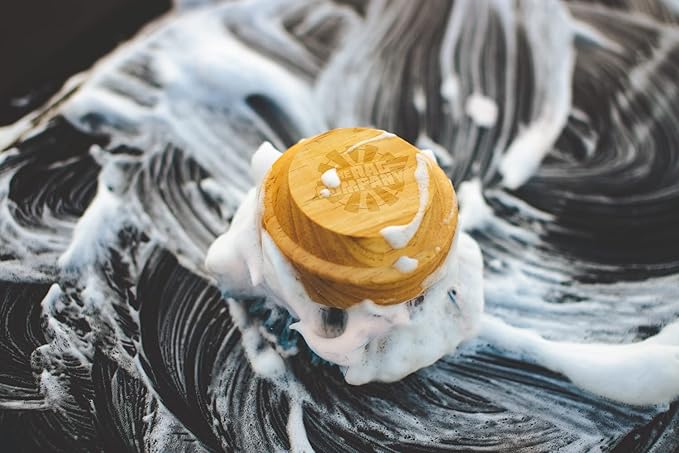 The Rag Company - Ultra Utility Brush - Car Wash Brush - Soft Nylon Bristles Perfect as an Interior, Wheel, or Tire Rim Clean