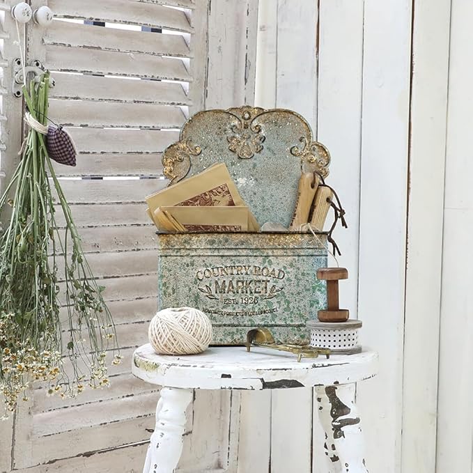 Hanging Wall Storage Baskets, Metal Hanging Baskets for Mail, Files, Books, Flowers & Accessories, Rustic Wall-Mounted Organi