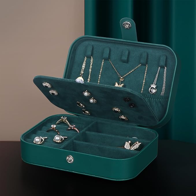 Hatori Travel Jewelry Box, PU Leather Small Jewelry Organizer for Women Girls, Portable Mini Travel Case Display Storage Hold