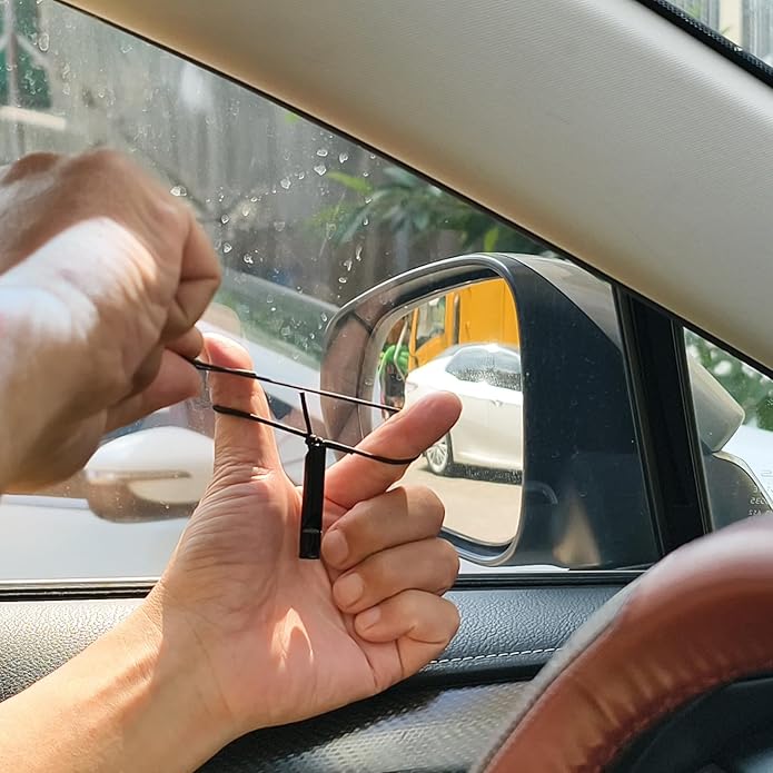 Bracelet Car Window Breaker Wrist Strap Escape Tool, Car Emergency Self Rescue Tool， Tungsten Carbide Bead & Handcuff Key (AH