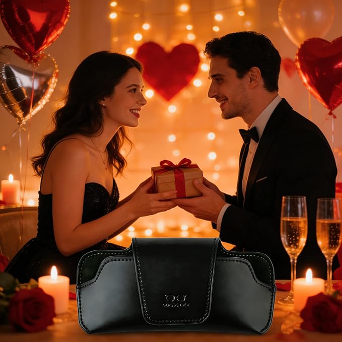 Car Sunglasses Holder for Car Visor Vegan Leather Auto Eyeglass Case with Clip Automotive Interior Visor Accessories