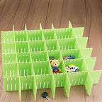 ZOENHOU 60 PCS Green Drawer Dividers, 12.6 x 2.8 Inch Adjustable Premium Plastic Drawer Divider Organizers for Makeup Drawers
