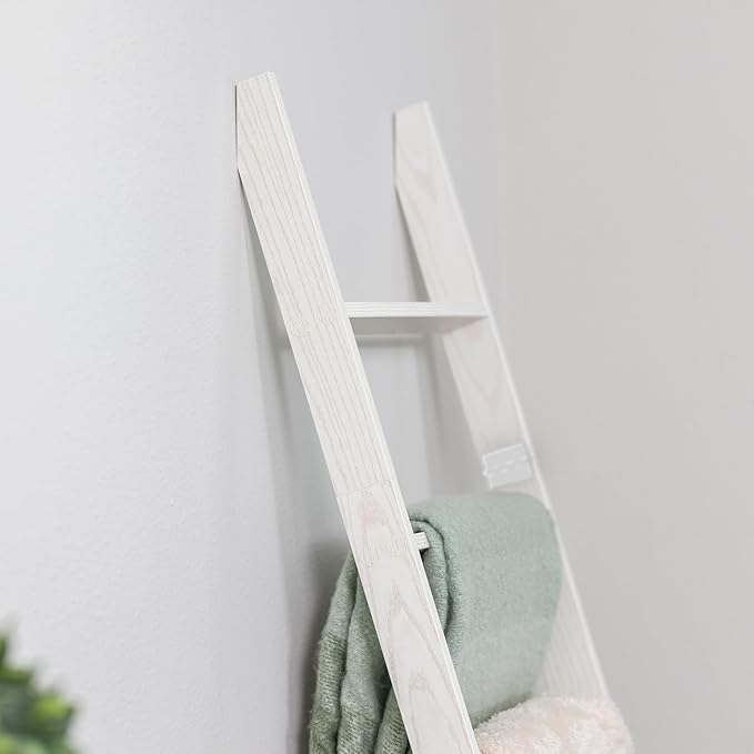 Blanket Ladder for Living Room and Bedroom, 5ft 8 inch, 6-Tier Wall Leaning Laminate Snag Free Construction (White) Rustic De