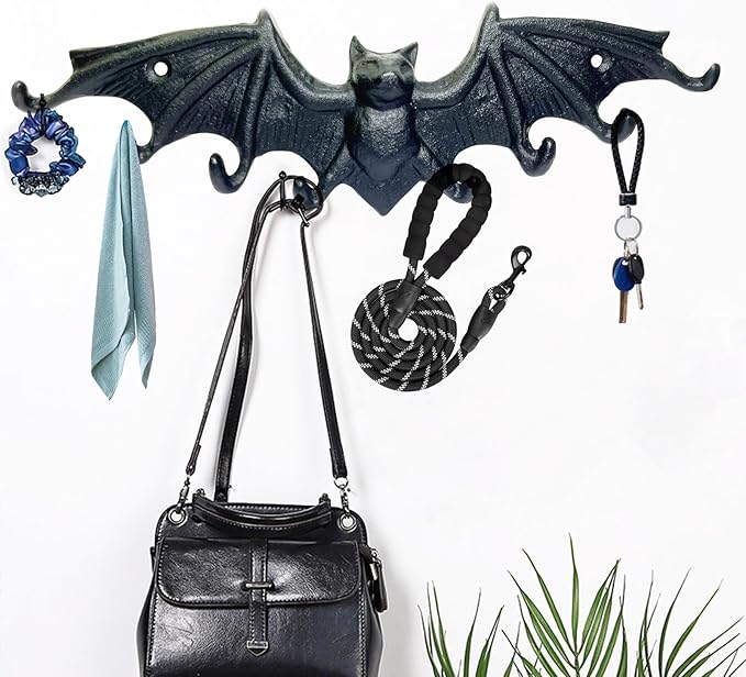 Bat Key Hooks Gothic Bat Key Rack Wall Mount Casting Iron Rustic Decorative Hooks for Keys Bag Purse Towel Umbrella Dog Leash