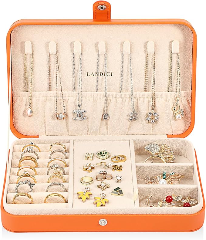 LANDICI Small Jewelry Box for Women Girls, PU Leather Travel Jewelry Case, Portable Jewelry Organizer Storage Holder Display 
