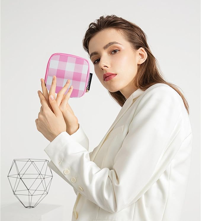 Travel Jewelry Case Small Jewelry Organizer Purse Jewelry Bag Women Christmas Gifts Jewelry Purse for Bracelet Rings Earring 