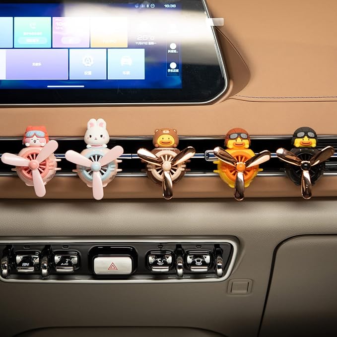 Car Air Fresheners Cute Pilot Cat Car Diffuser Rotating Propeller Cartoon Automotive Air Outlet Fan Creative Car Perfume Deco