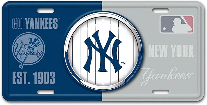 FANMATS 43217 New York Yankees Embossed Metal License Plate