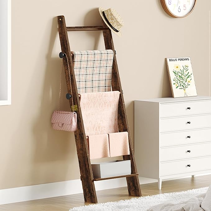 Hzuaneri Blanket Ladder for Living Room, Decorative Quilt Rack with 4 Removable Hooks, 5-Tier Blanket Ladder Shelf for Bedroo