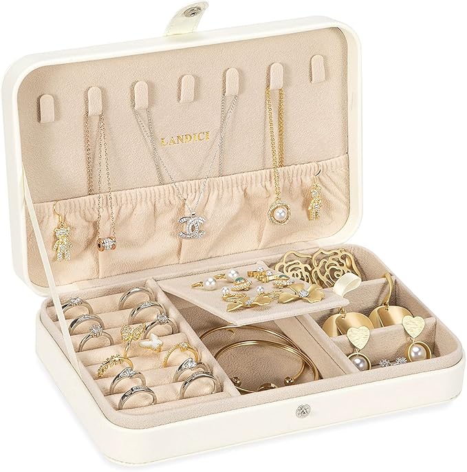 LANDICI Small Jewelry Box for Women Girls, PU Leather Travel Jewelry Case, Portable Jewelry Organizer Storage Holder Display 