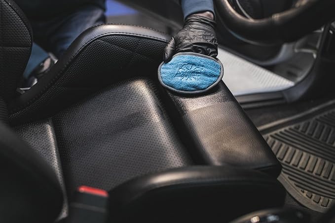 KOCHCHEMIE - Leather Star - Deep Cleaner for Leather; Revitalizes, Preserves, and Protects; Pleasant Fragrance, Color Intensi