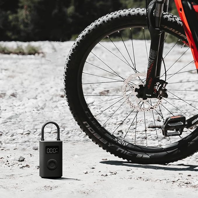 Xiaomi Mi Portable Electric Air Compressor 2