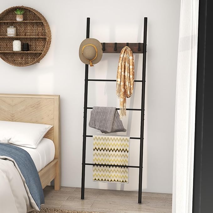 S AFSTAR Wall Leaning Blanket Ladder, 5-Tier Ladder Shelf with 5 Removable Hooks, Industrial Blanket Holder Rack, Drying and 