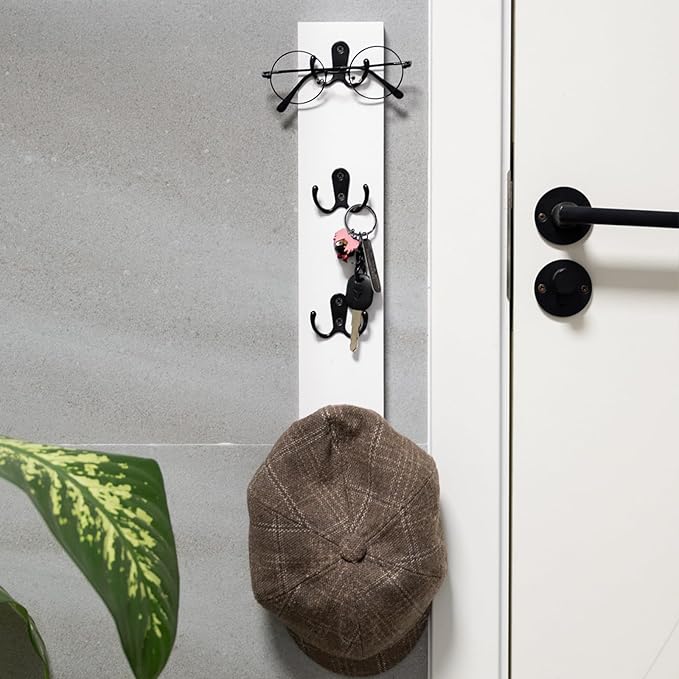 Yohsnor Vertical Wall-Mounted Key Holder – Stylish Entryway Hook Rack, Perfect for Narrow Spaces – Ideal Storage Solution for