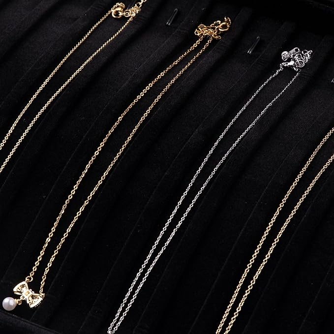 Frebeauty 15 Hooks Necklace Tray Velvet Neckalce Organizer with Clear Lid Lockable Necklace Holder Box Jewelry Organizer for 