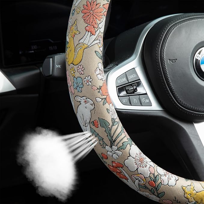 White Rabbit Mushroom Steering Wheel Cover Auto Jacquard Steering Wheel Protector, Anti-Slip, Breathable, Absorbing Sweat, Un
