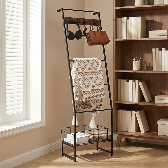 Metal Blanket Ladder with Basket, 5 Tier Rustic Blanket Rack with Hooks for Living Room, Bedroom, Farmhouse Decor – 5.2ft Wal