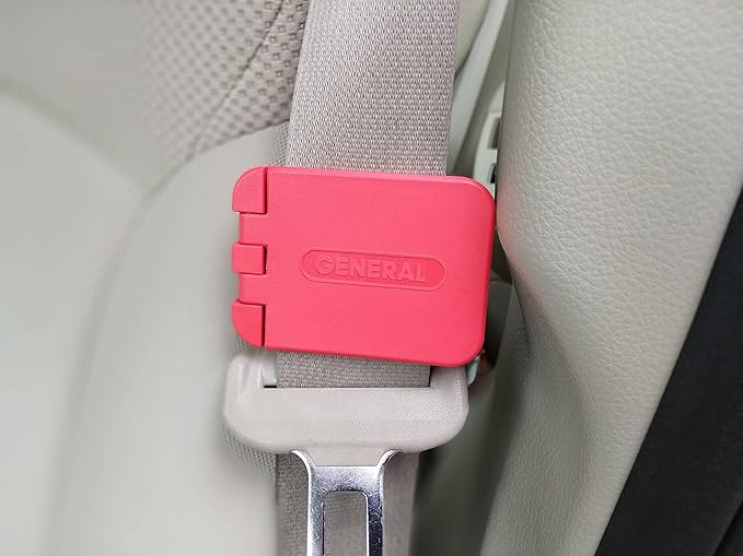 General Tools 3-in-1 Car Emergency Escape Tool #7904-BL-Q Clips to the Seatbelt for Quick Access in an Emergency - Window Gla
