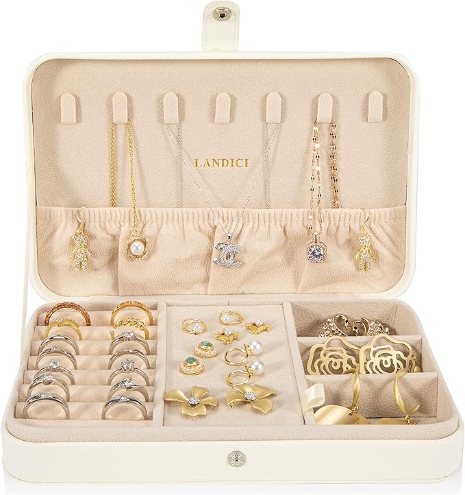 LANDICI Small Jewelry Box for Women Girls, PU Leather Travel Jewelry Case, Portable Jewelry Organizer Storage Holder Display 