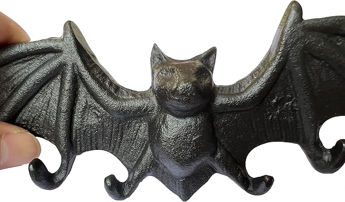 Bat Key Hooks Gothic Bat Key Rack Wall Mount Casting Iron Rustic Decorative Hooks for Keys Bag Purse Towel Umbrella Dog Leash