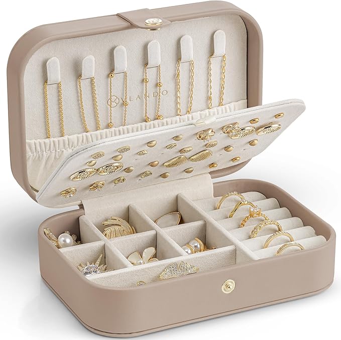 VLANDO Travel Jewelry Case for Women Girls Mothers, PU Leather Small Jewelry Box for Rings, Necklaces, Bracelets, Earring Hol