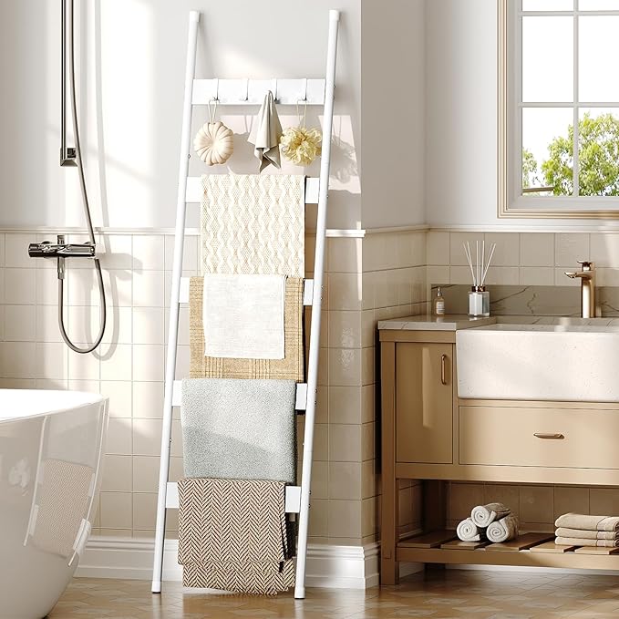 HOOBRO Blanket Ladder, 5-Tier Towel Rack with Hooks, Wall-Leaning Blanket Rack, Decorative Display Ladder Shelf, for Scarves,