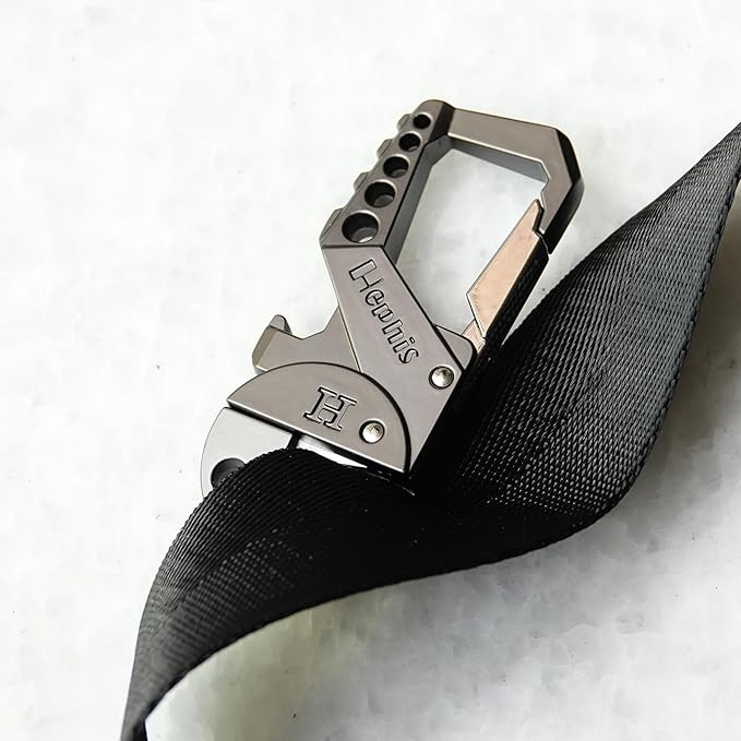 Hephis Skull Heavy Duty Key Chain,Car Emergency Escape Tool, Seat belt Cutter,Bottle Opener,Carabiner Car Key Chains
