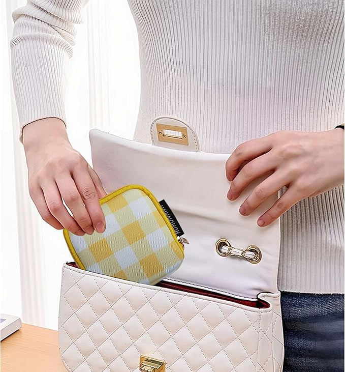 Travel Jewelry Case Small Jewelry Organizer Purse Jewelry Bag Women Christmas Gifts Jewelry Purse for Bracelet Rings Earring 