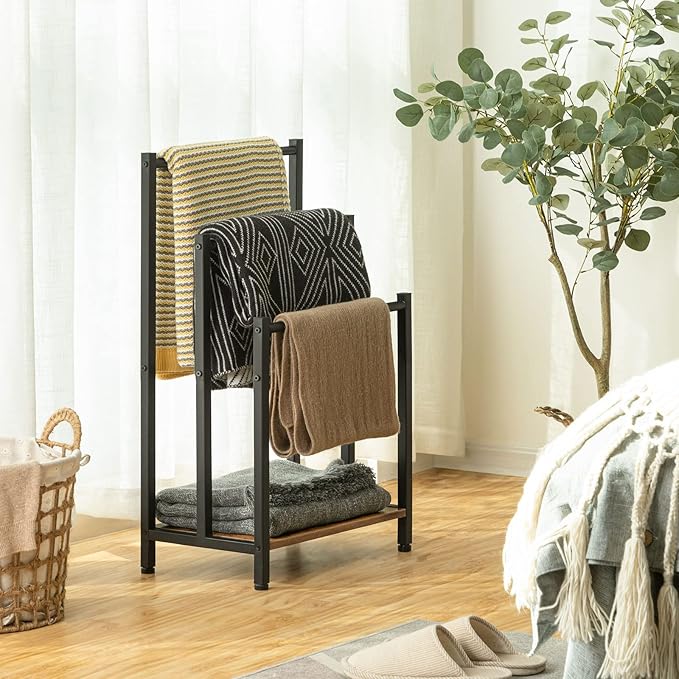HOOBRO Blanket Ladder, Freestanding Towel Rack, Wall Leaning Blanket Rack, Farmhouse Ladder Shelf, Decorative Quilt Rack, Liv